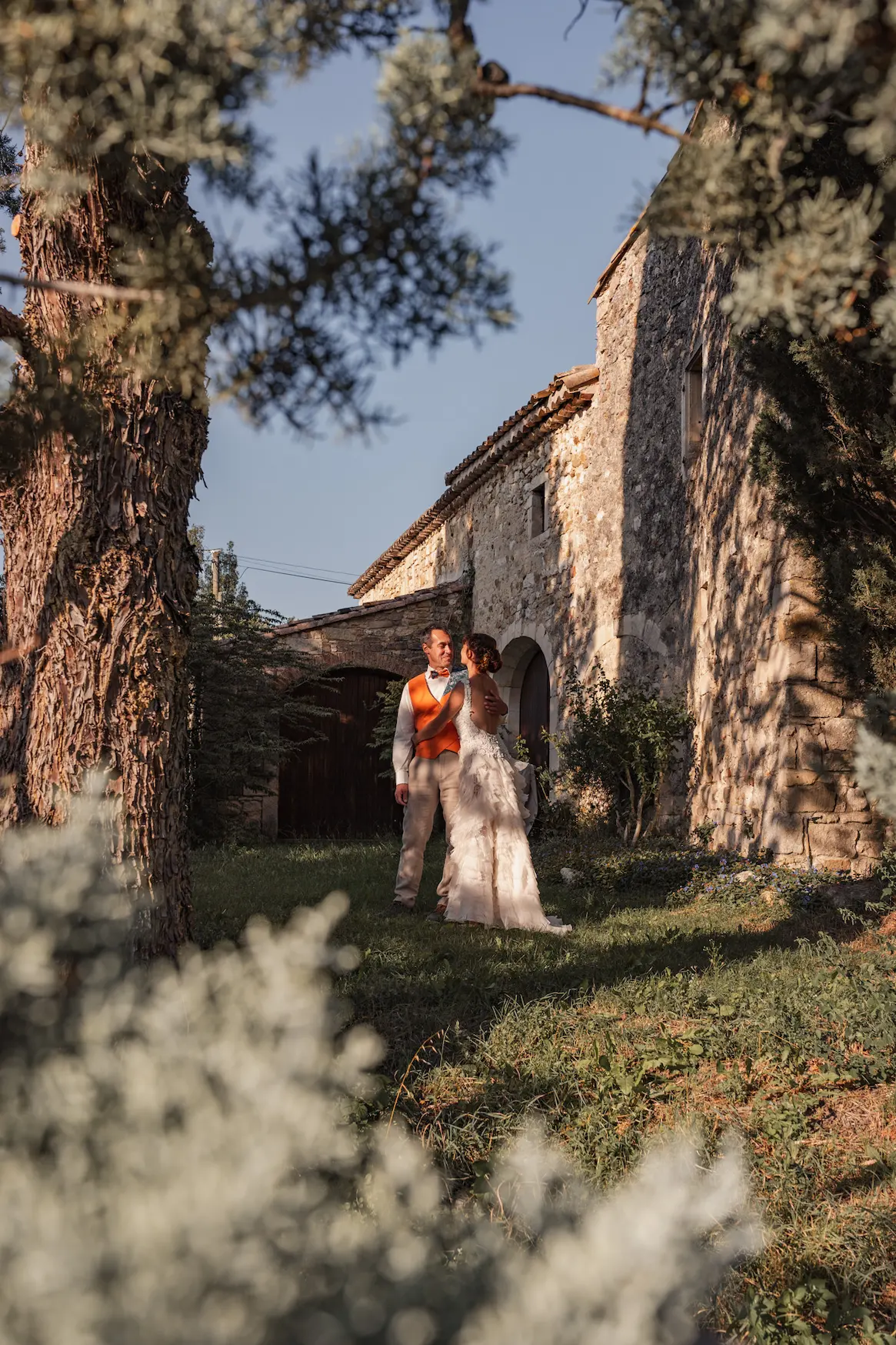 photo de couple au domaine de mariage