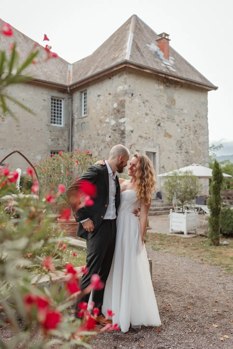 photo de couple amoureux de mariage