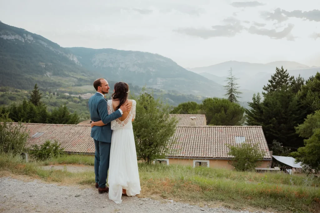 photo de couple de mariage
